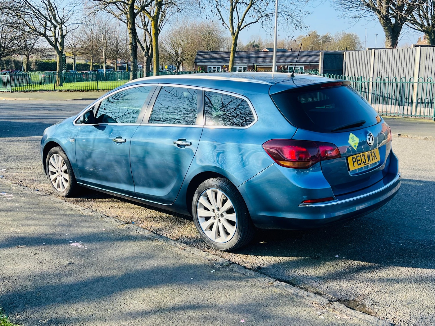 Used Vauxhall Astra 2013 for sale - 77332214: Photo 10
