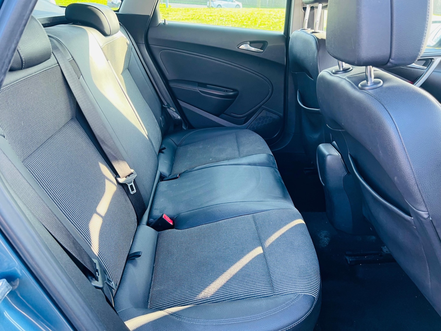 Used Vauxhall Astra 2013 for sale - 77332214: Photo 33