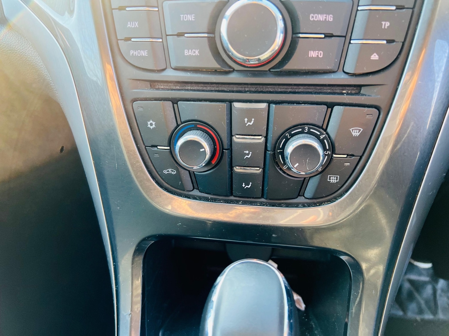 Used Vauxhall Astra 2013 for sale - 77332214: Photo 43