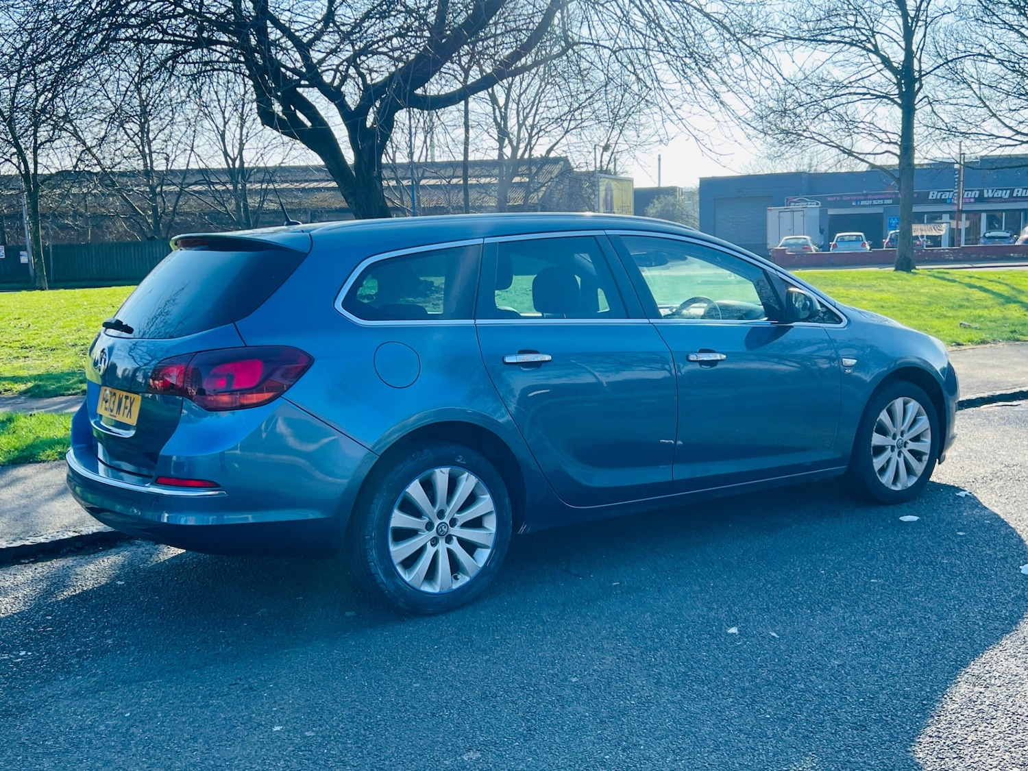 Used Vauxhall Astra 2013 for sale - 77332214: Photo 6