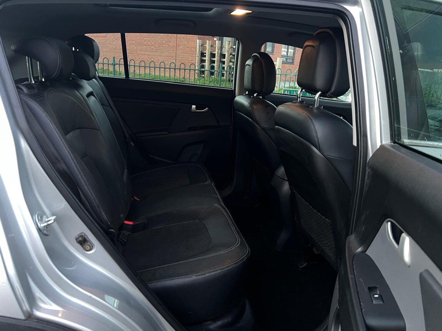 Used Kia Sportage 2011 for sale - 78131875: Photo 32