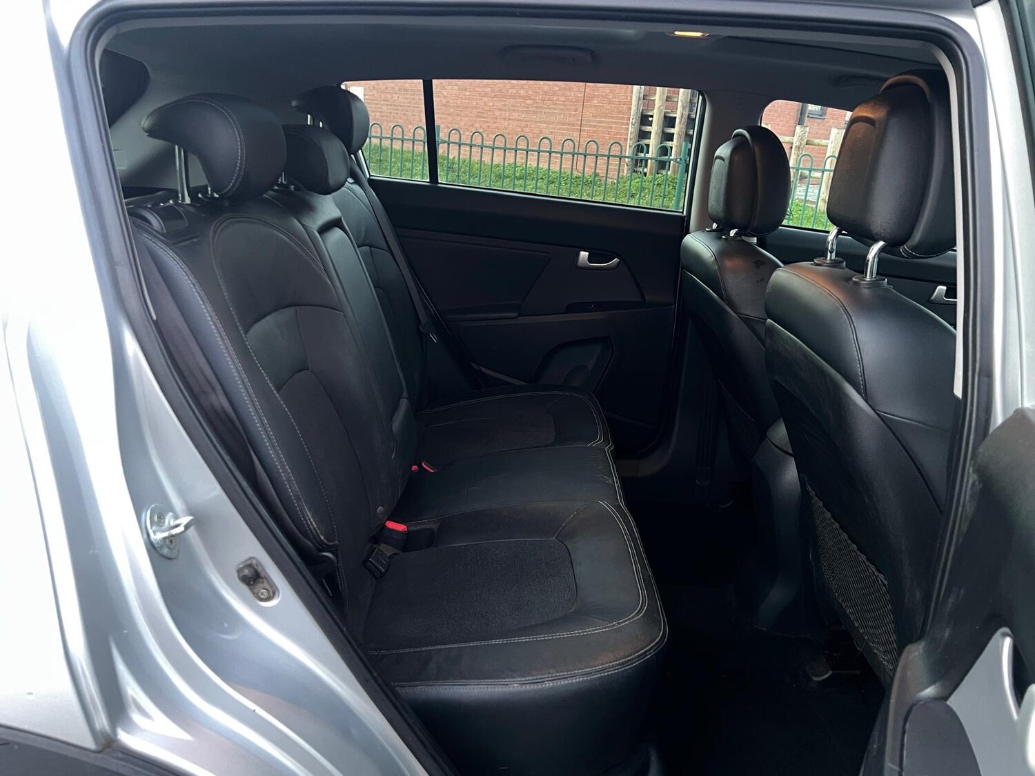 Used Kia Sportage 2011 for sale - 78131875: Photo 34