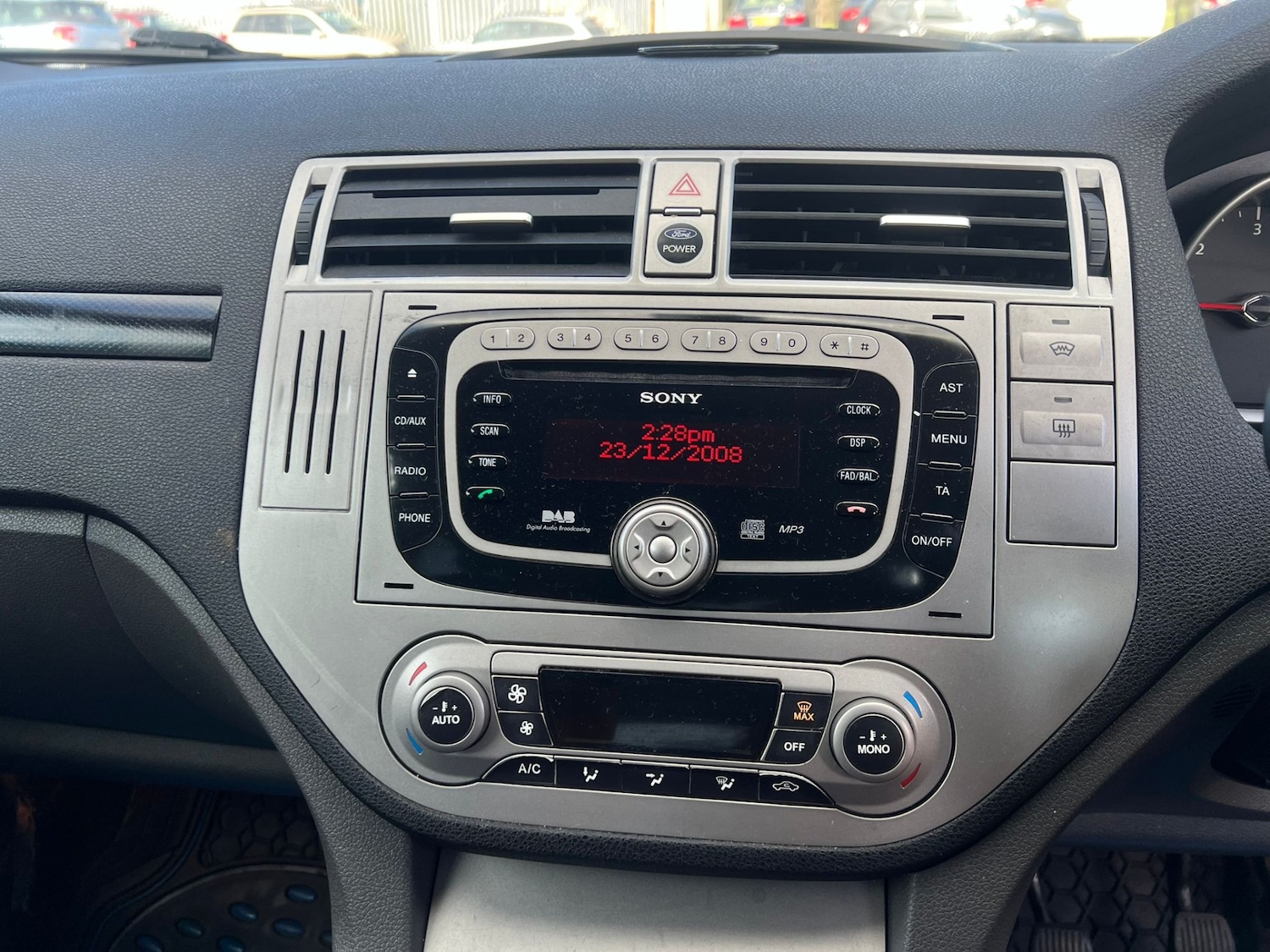 Used Ford Kuga 2009 for sale - 77855249: Photo 28