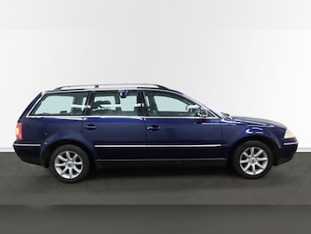 Used Volkswagen Passat 2005 for sale - 76977262: Photo