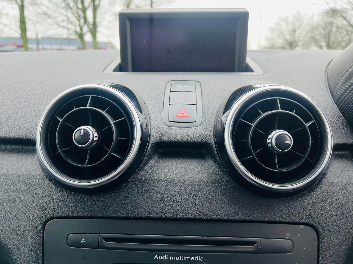 Used Audi A1 2011 for sale - 77304750: Photo 27