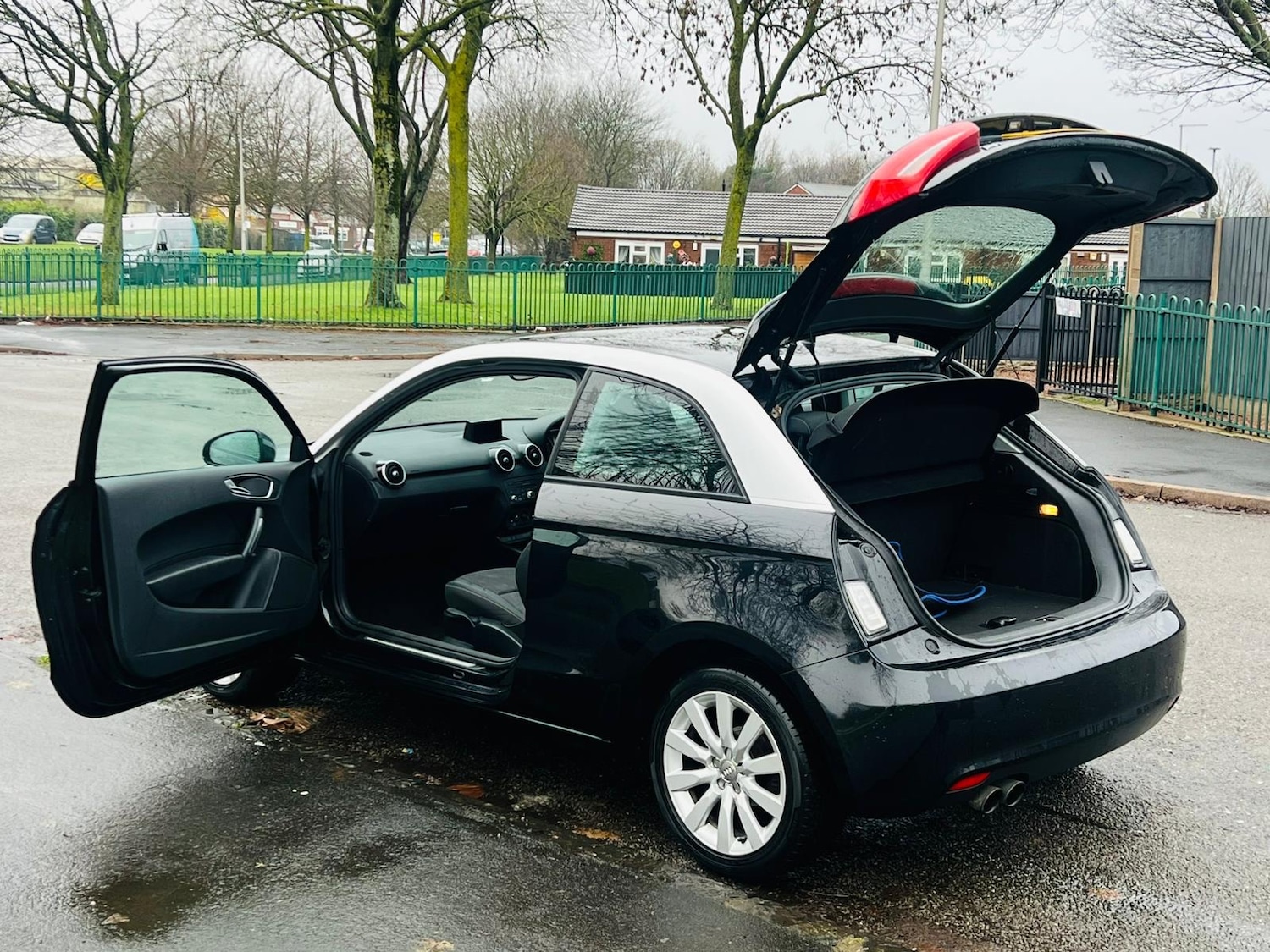 Used Audi A1 2011 for sale - 77304750: Photo 42