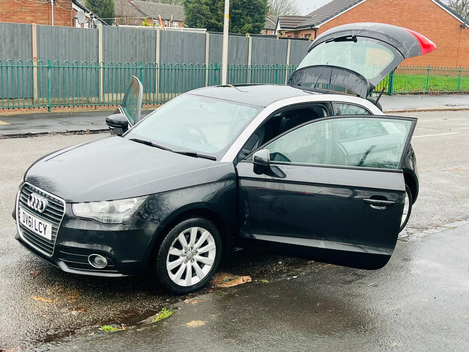 Used Audi A1 2011 for sale - 77304750: Photo 51