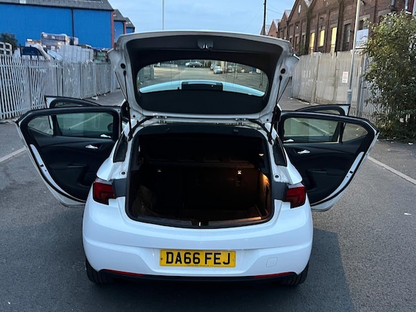 Used Vauxhall Astra 2016 for sale - 76308134: Photo 33