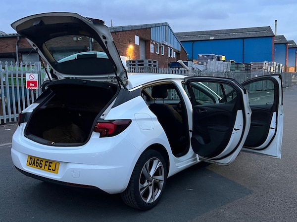 Used Vauxhall Astra 2016 for sale - 76308134: Photo 34