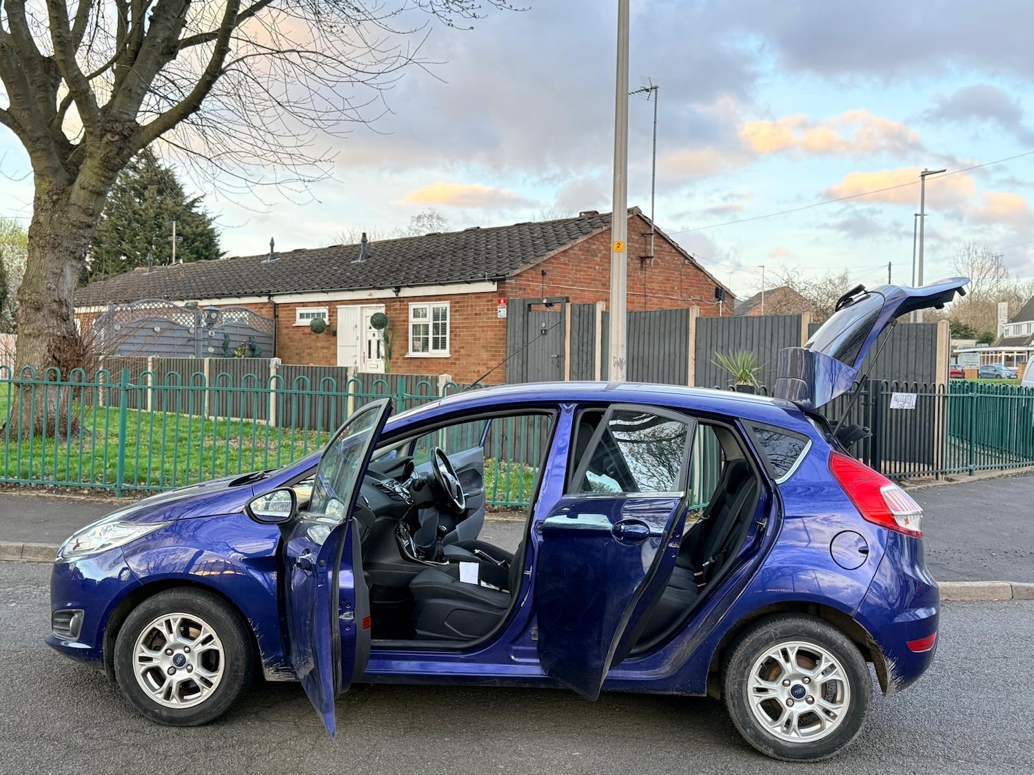 Used Ford Fiesta 2016 for sale - 77638055: Photo 21