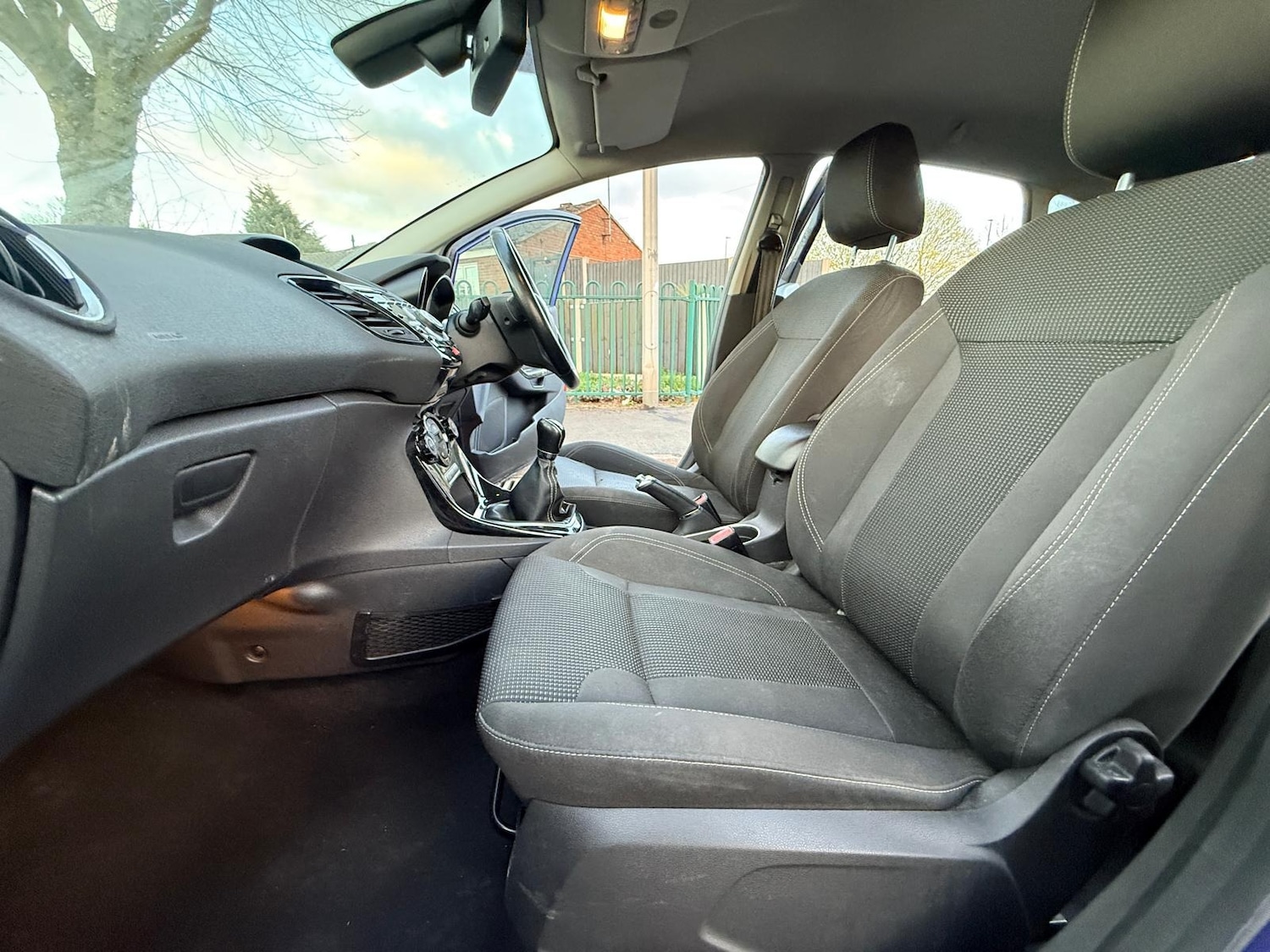 Used Ford Fiesta 2016 for sale - 77638055: Photo 32