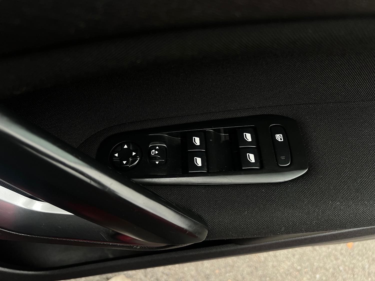 Used Peugeot 308 2016 for sale - 76397815: Photo 24