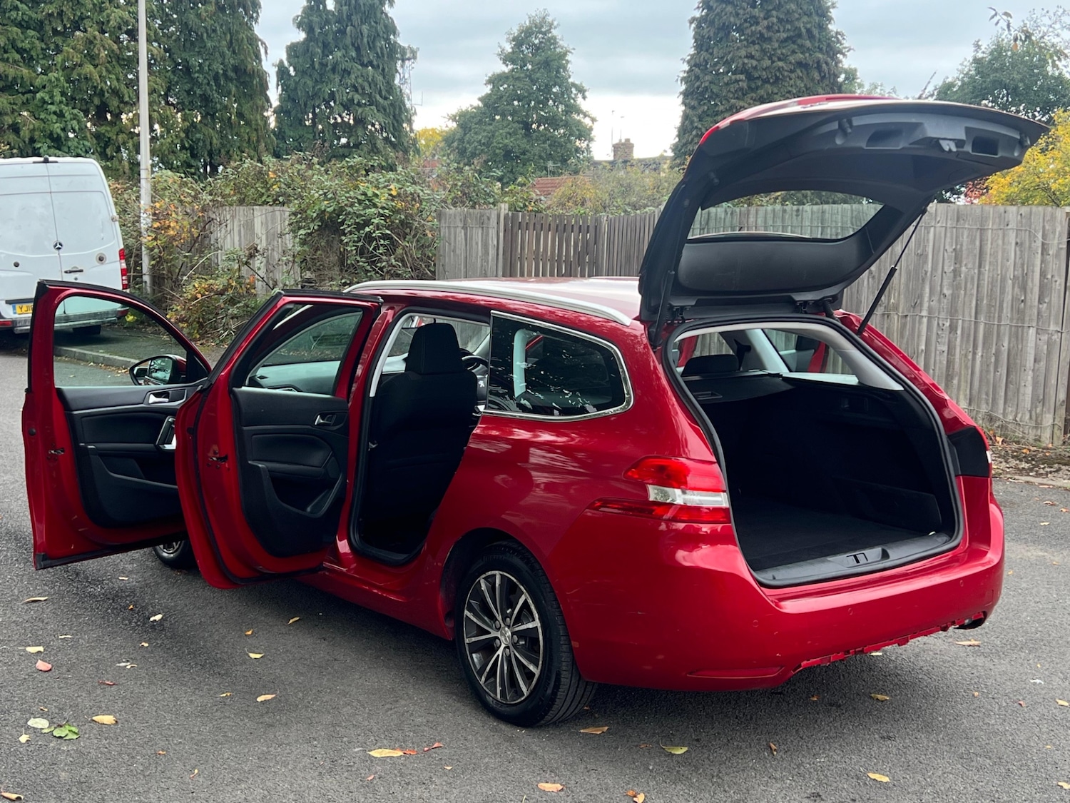 Used Peugeot 308 2016 for sale - 76397815: Photo 31
