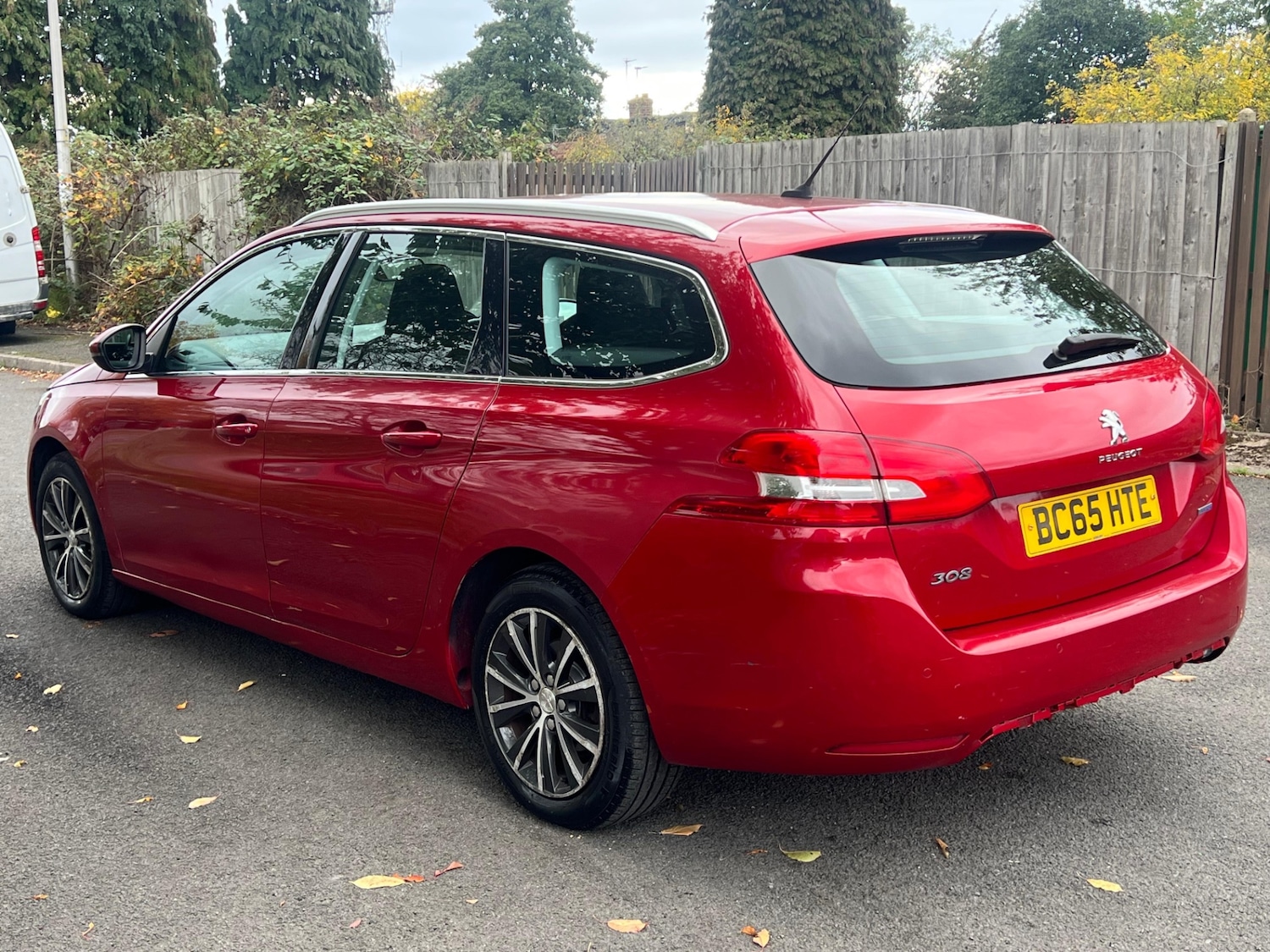Used Peugeot 308 2016 for sale - 76397815: Photo 5