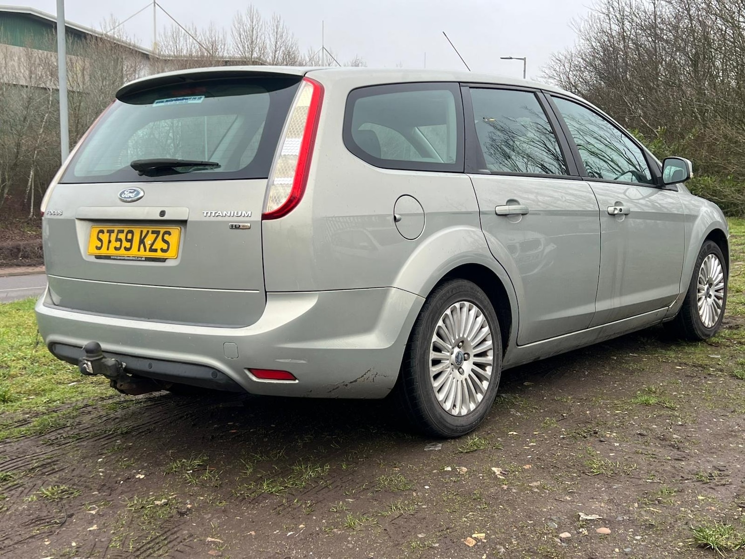 Used Ford Focus 2010 for sale - 77330322: Photo 11