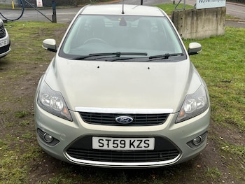 Used Ford Focus 2010 for sale - 77330322: Photo