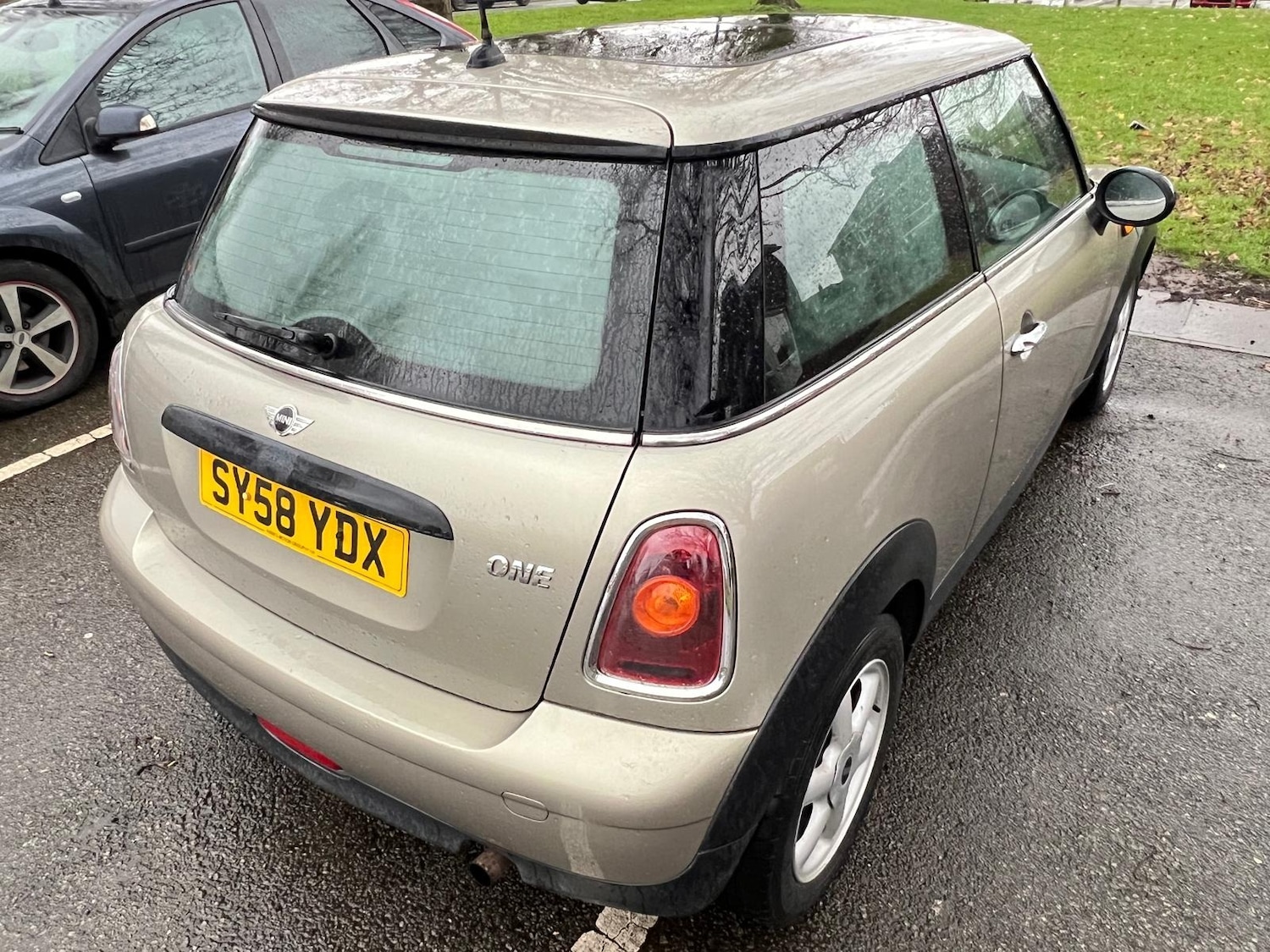 Used MINI Hatch 2009 for sale - 76953617: Photo 13