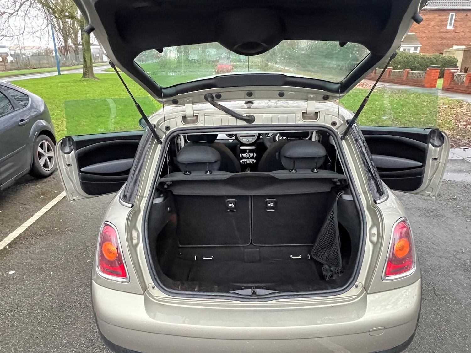 Used MINI Hatch 2009 for sale - 76953617: Photo 25