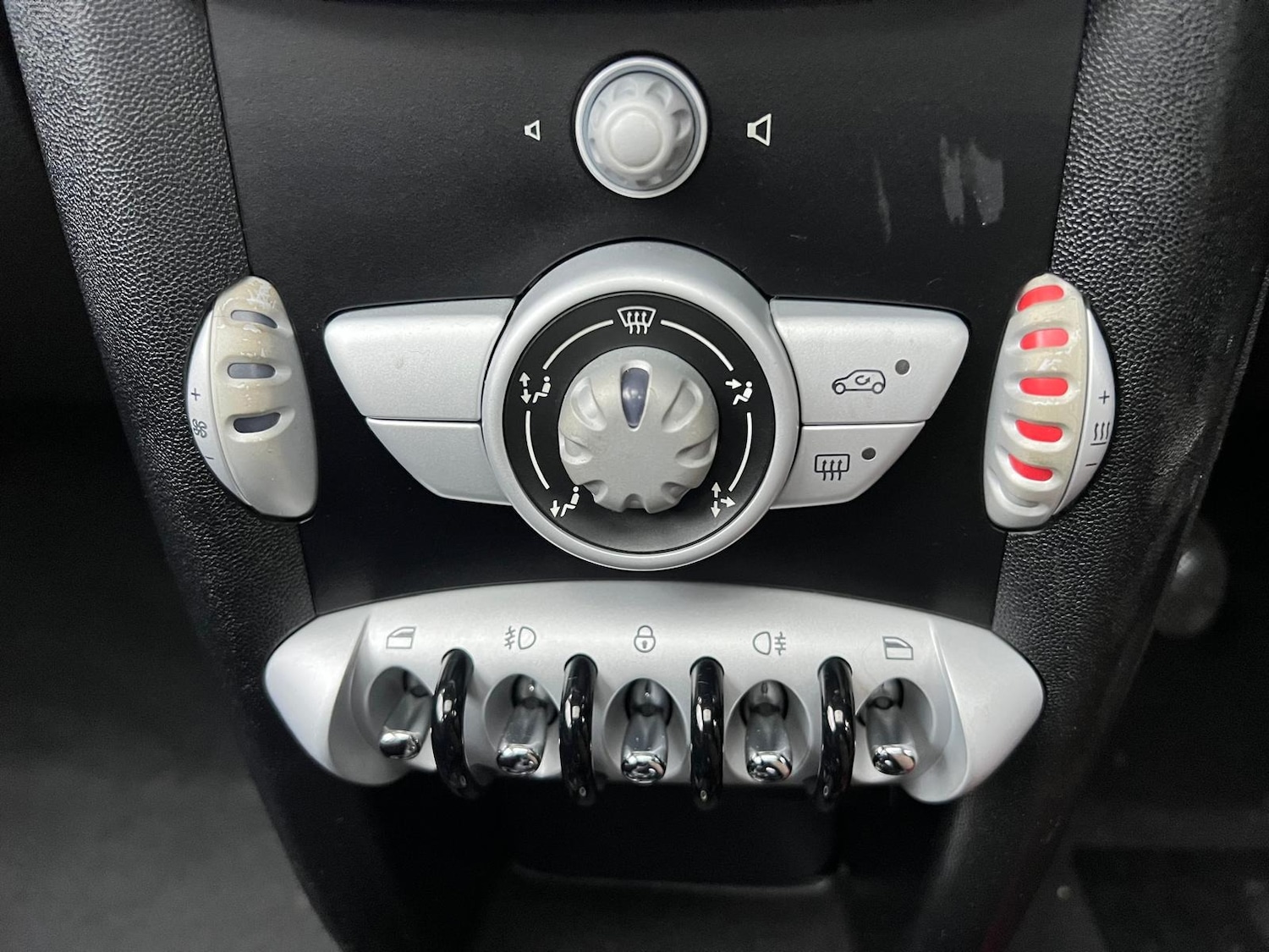 Used MINI Hatch 2009 for sale - 76953617: Photo 38