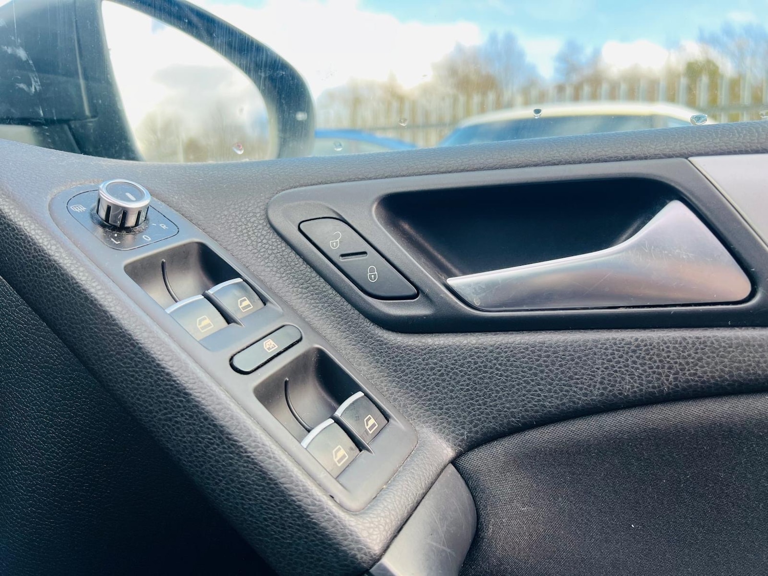 Used Volkswagen Golf 2009 for sale - 77311386: Photo 18