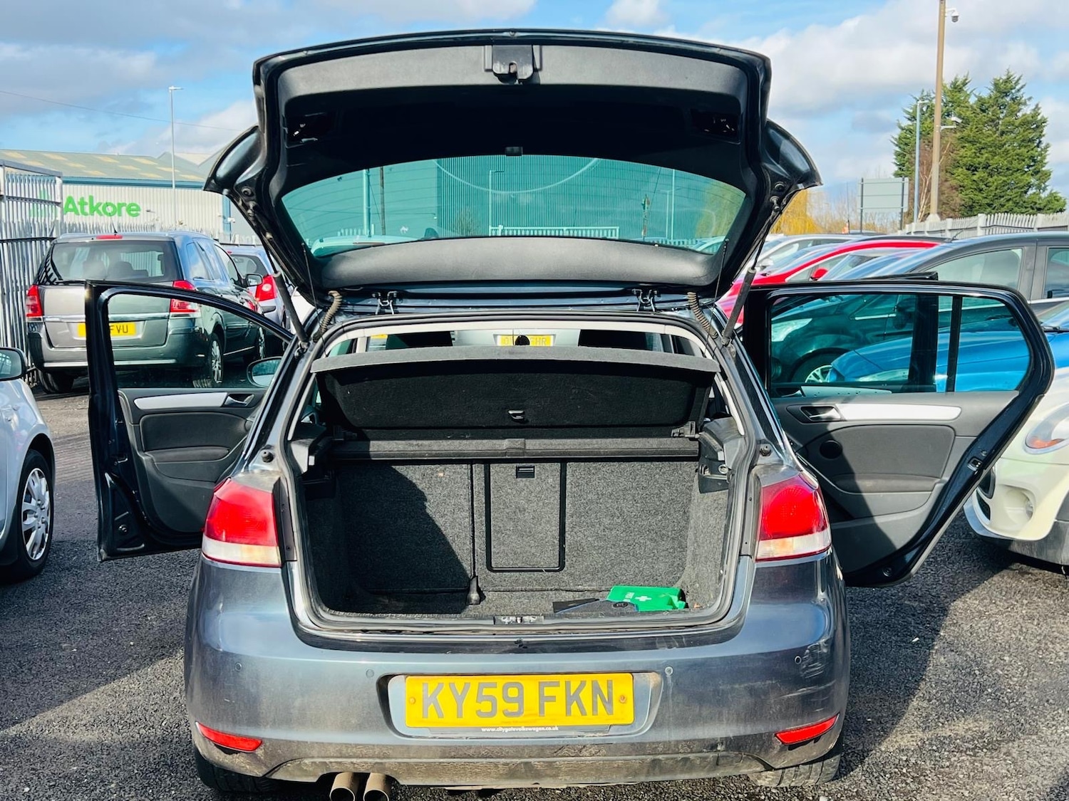 Used Volkswagen Golf 2009 for sale - 77311386: Photo 24