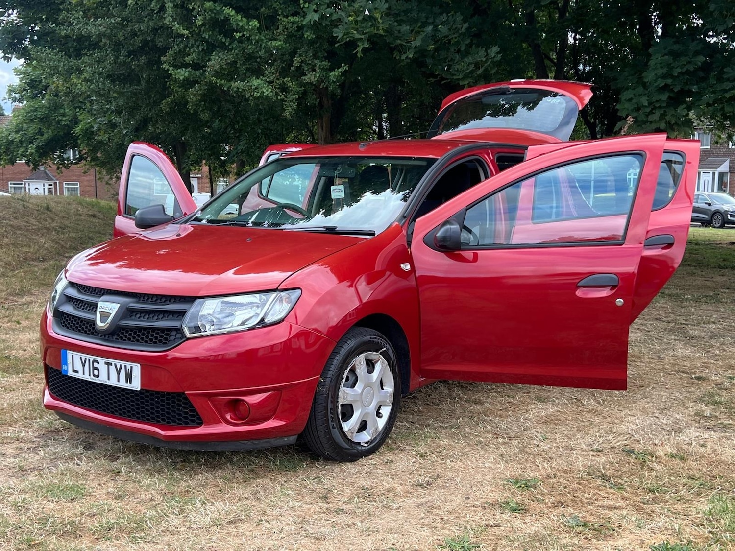 Used Dacia Sandero Stepway 2016 for sale - 76167984: Photo 13