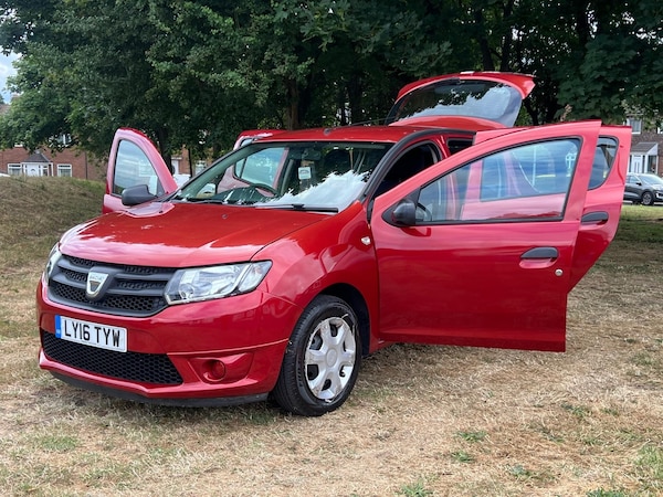 Used Dacia Sandero Stepway 2016 for sale - 76167984: Photo 13