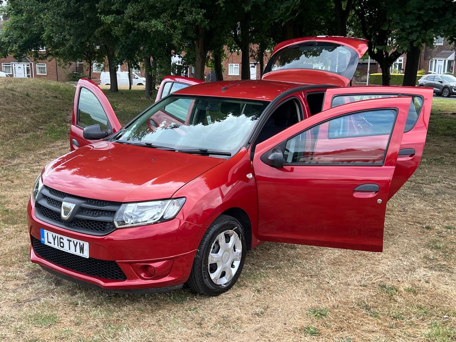 Used Dacia Sandero Stepway 2016 for sale - 76167984: Photo 14