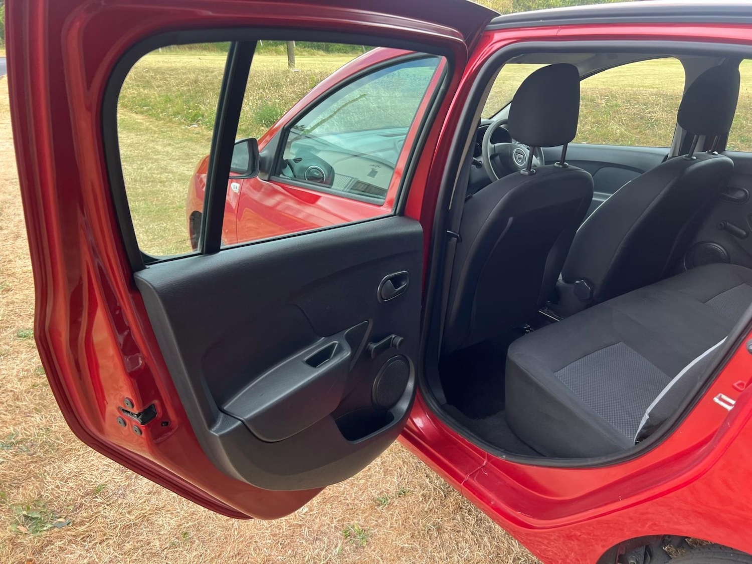 Used Dacia Sandero Stepway 2016 for sale - 76167984: Photo 21