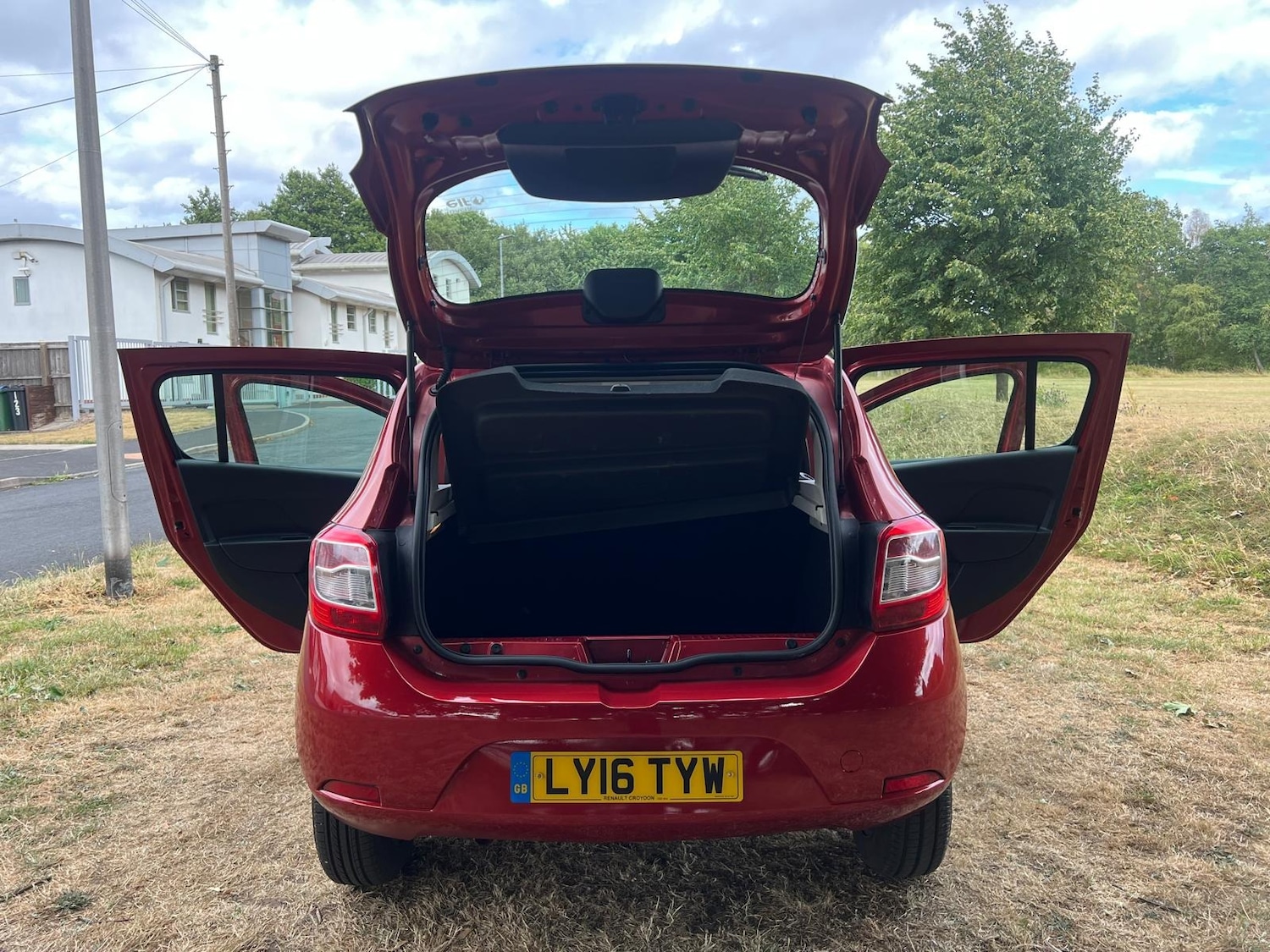 Used Dacia Sandero Stepway 2016 for sale - 76167984: Photo 34