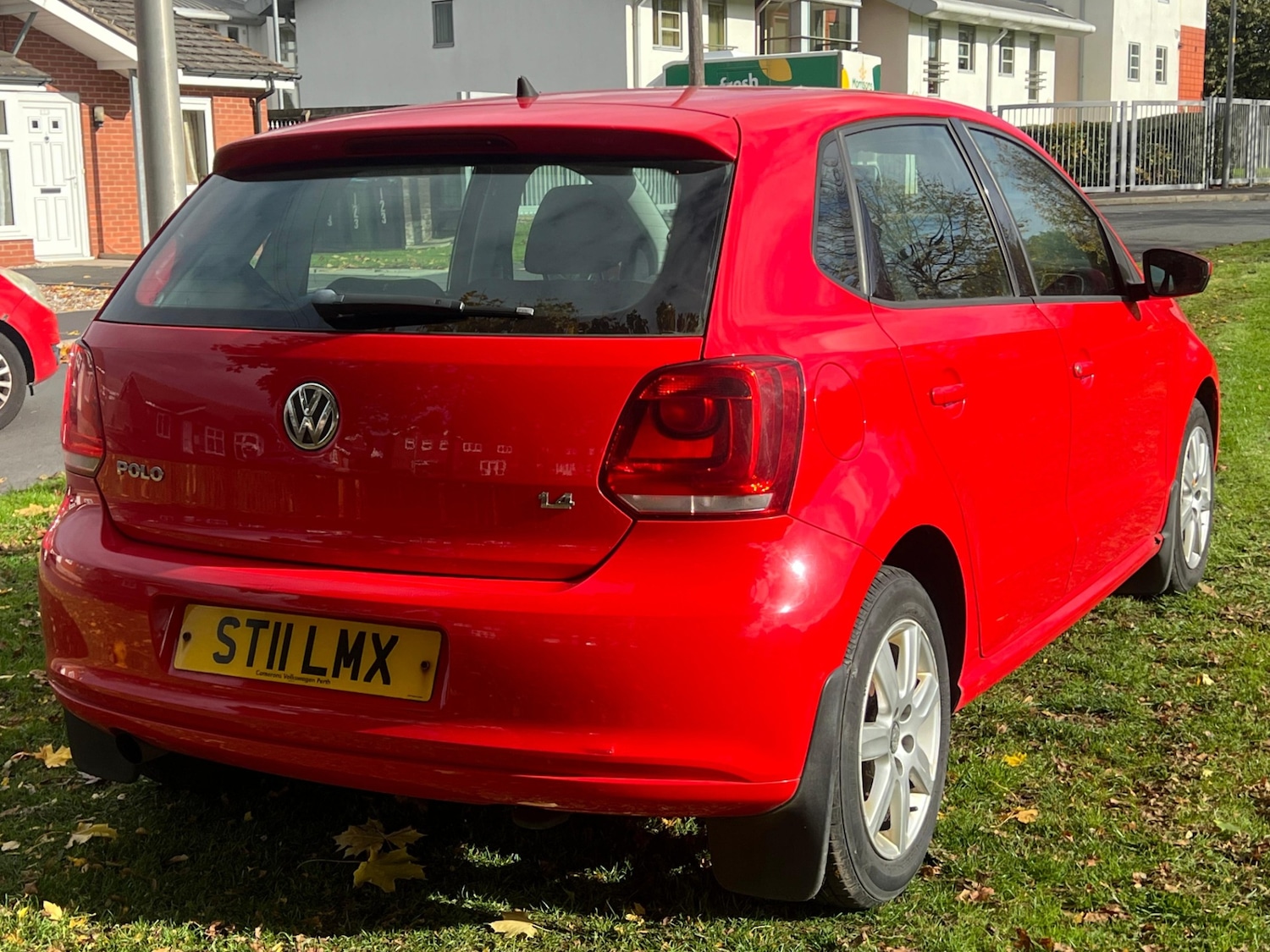 Used Volkswagen Polo 2011 for sale - 76371765: Photo 10