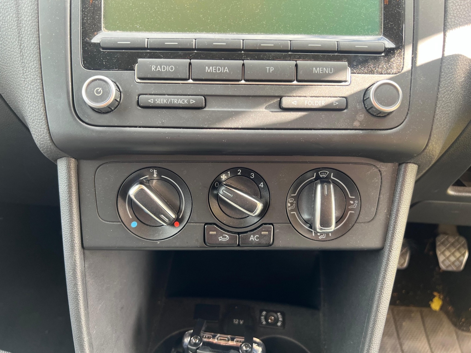 Used Volkswagen Polo 2011 for sale - 76371765: Photo 17