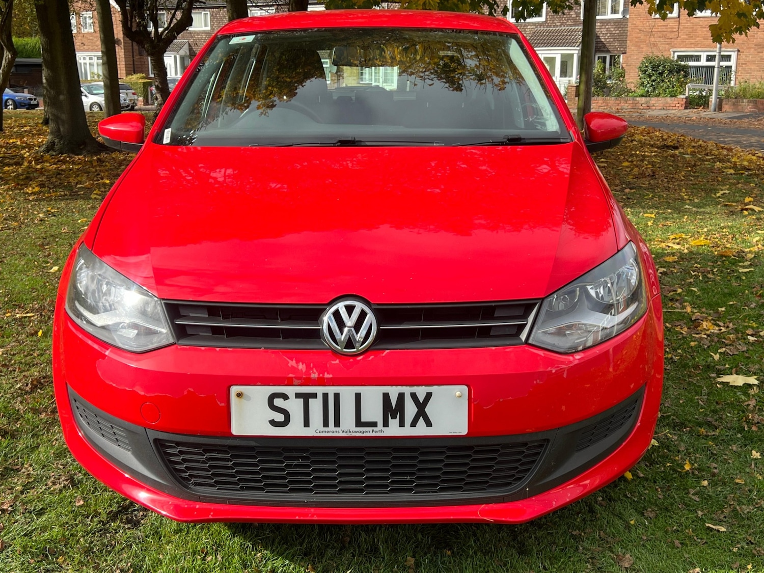 Used Volkswagen Polo 2011 for sale - 76371765: Photo 2