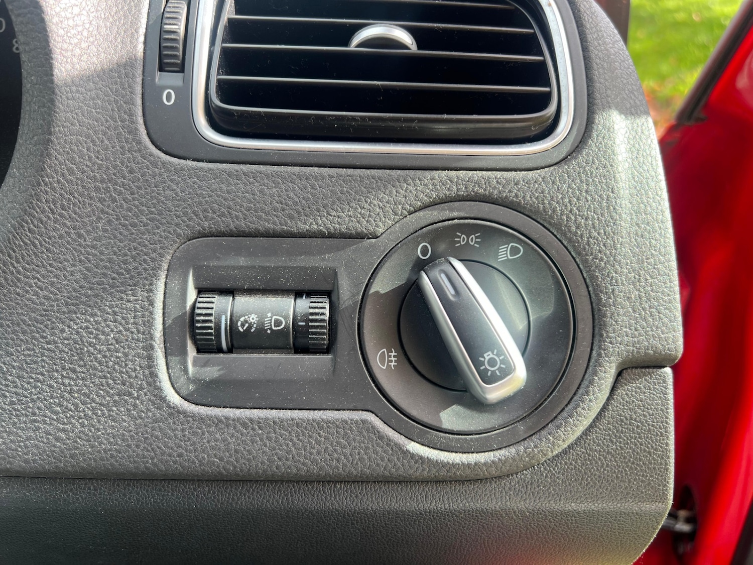 Used Volkswagen Polo 2011 for sale - 76371765: Photo 20