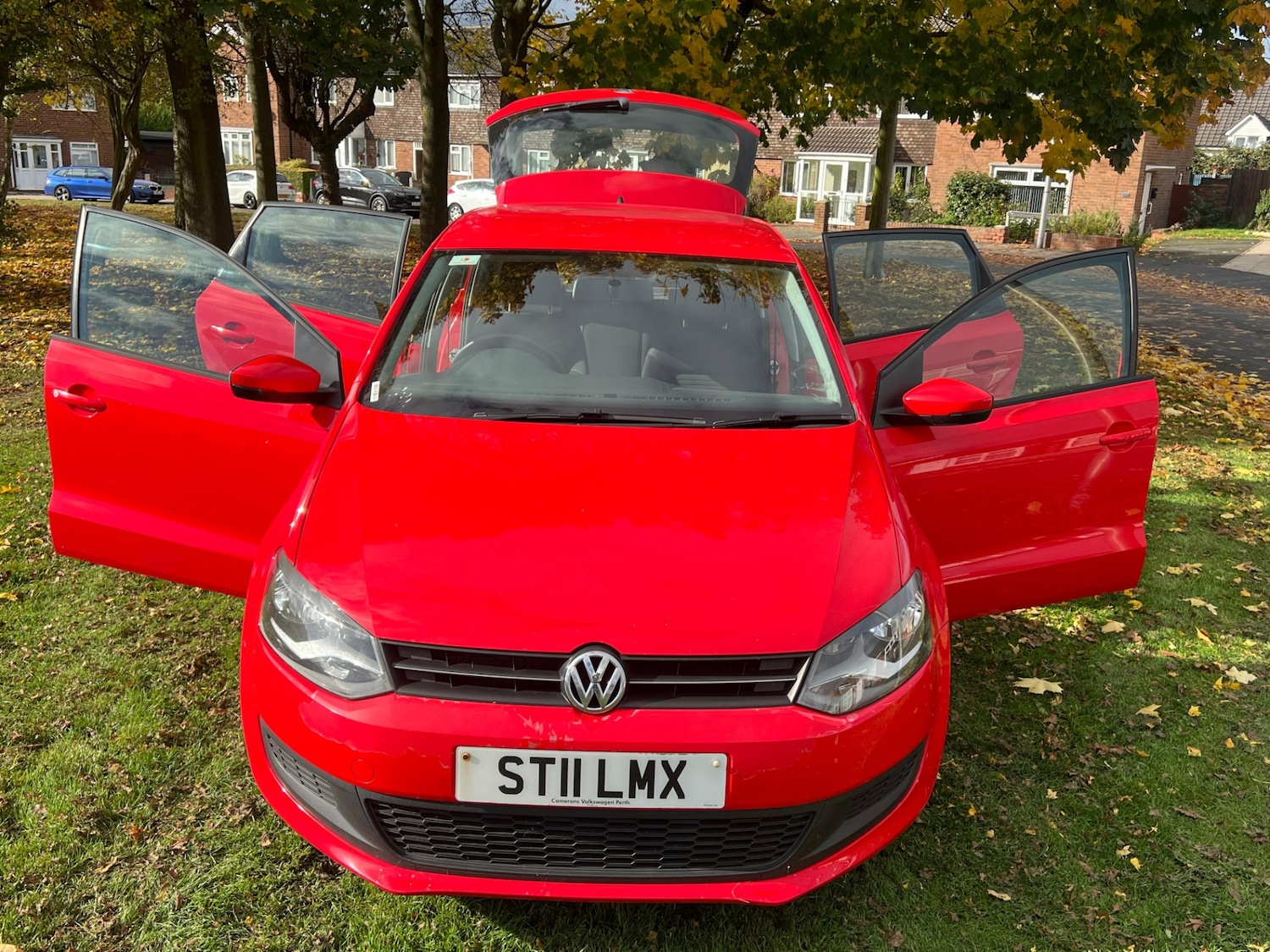 Used Volkswagen Polo 2011 for sale - 76371765: Photo 28