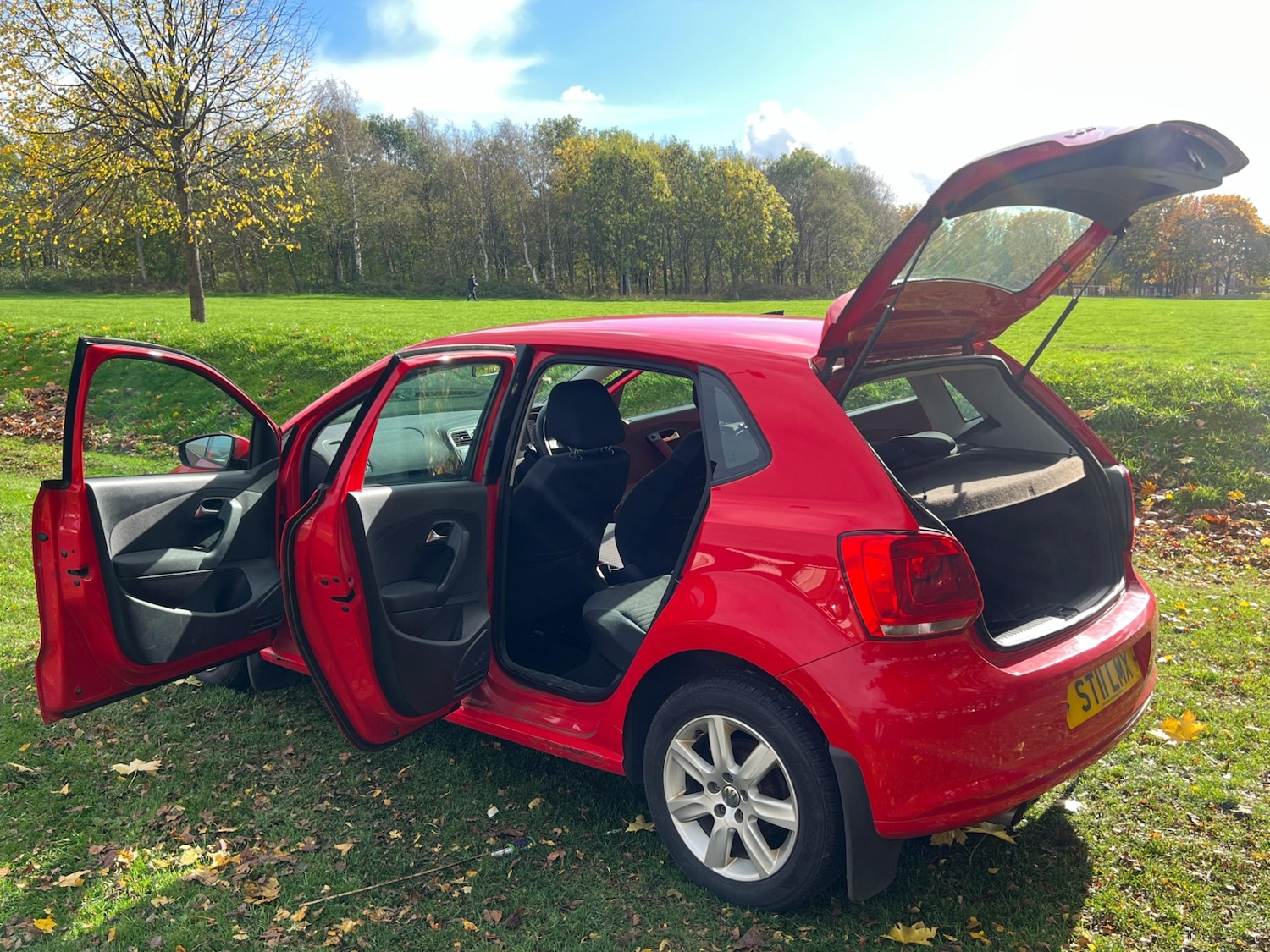 Used Volkswagen Polo 2011 for sale - 76371765: Photo 33