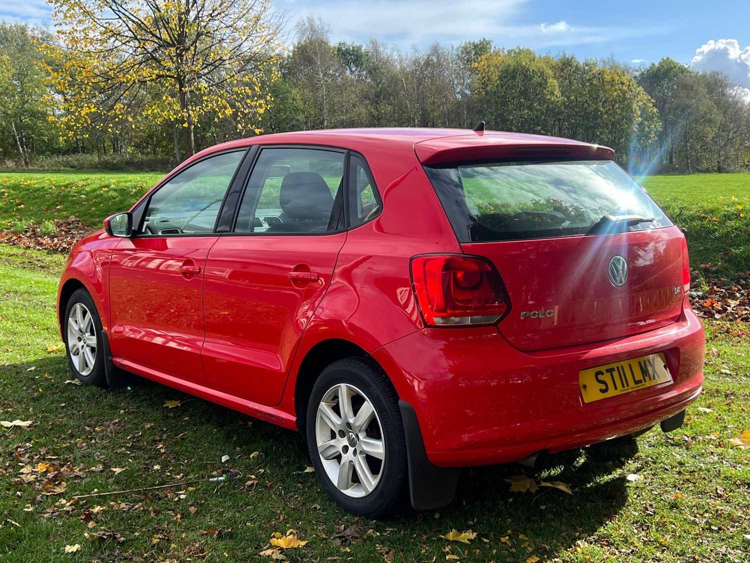Used Volkswagen Polo 2011 for sale - 76371765: Photo 5