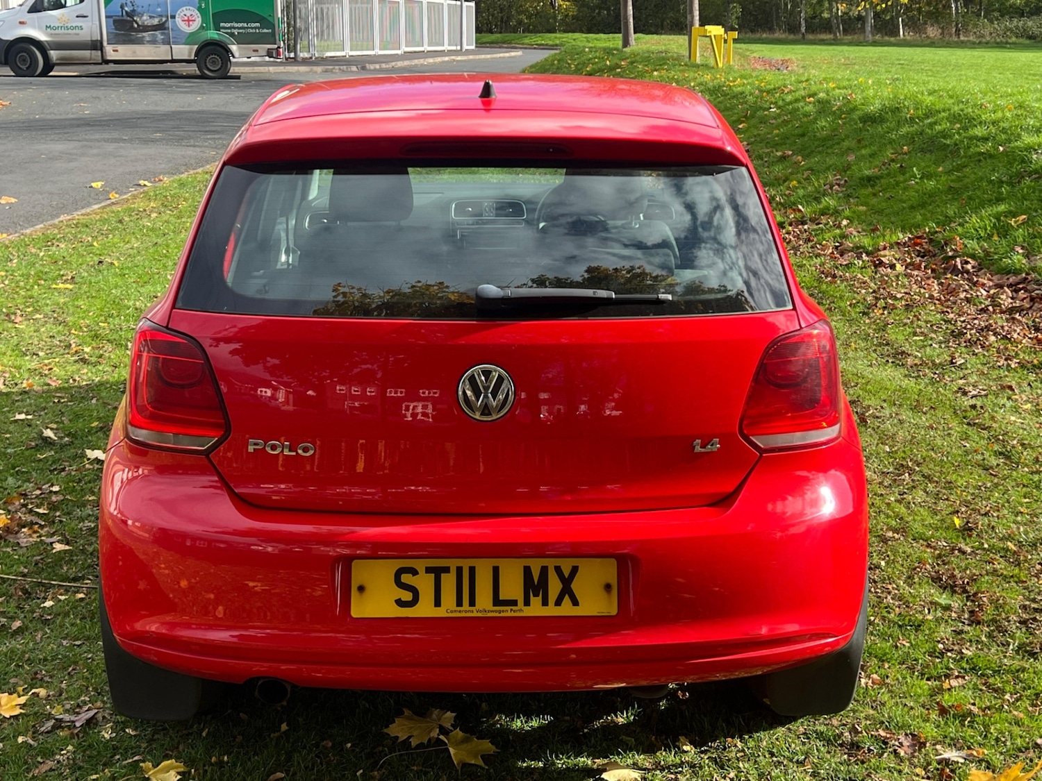 Used Volkswagen Polo 2011 for sale - 76371765: Photo 9
