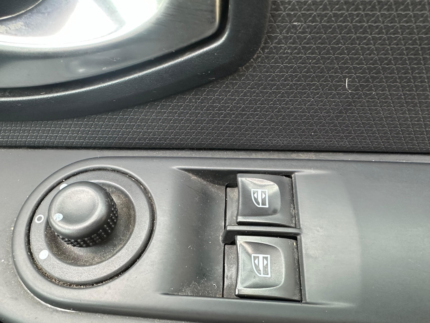 Used Renault Clio 2016 for sale - 76597507: Photo 10