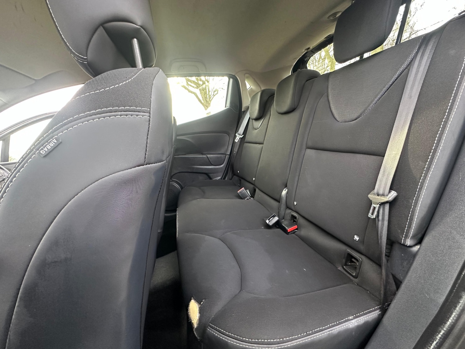 Used Renault Clio 2016 for sale - 76597507: Photo 16