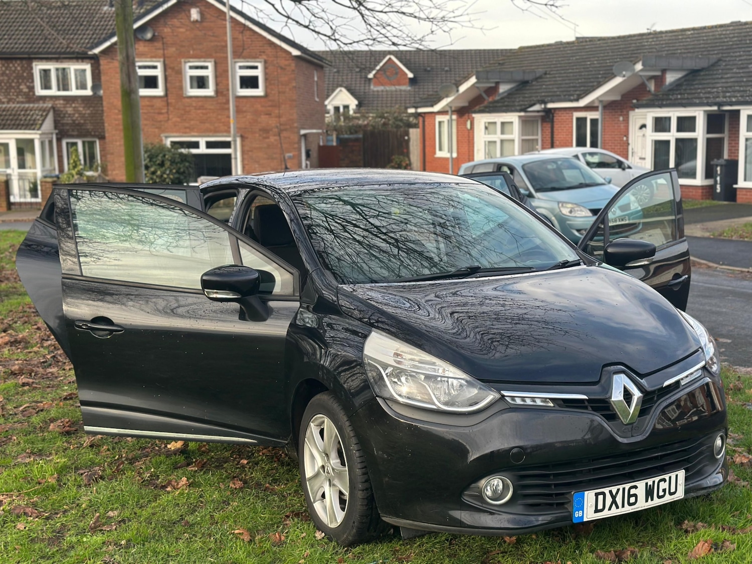 Used Renault Clio 2016 for sale - 76597507: Photo 30
