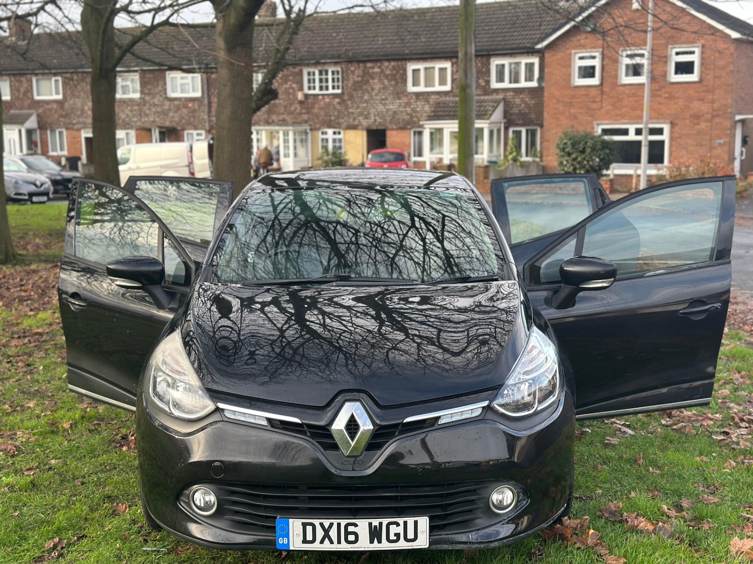 Used Renault Clio 2016 for sale - 76597507: Photo 32
