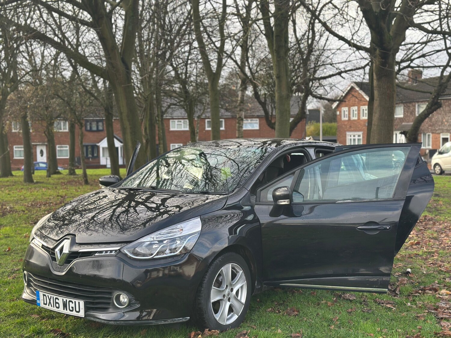 Used Renault Clio 2016 for sale - 76597507: Photo 33