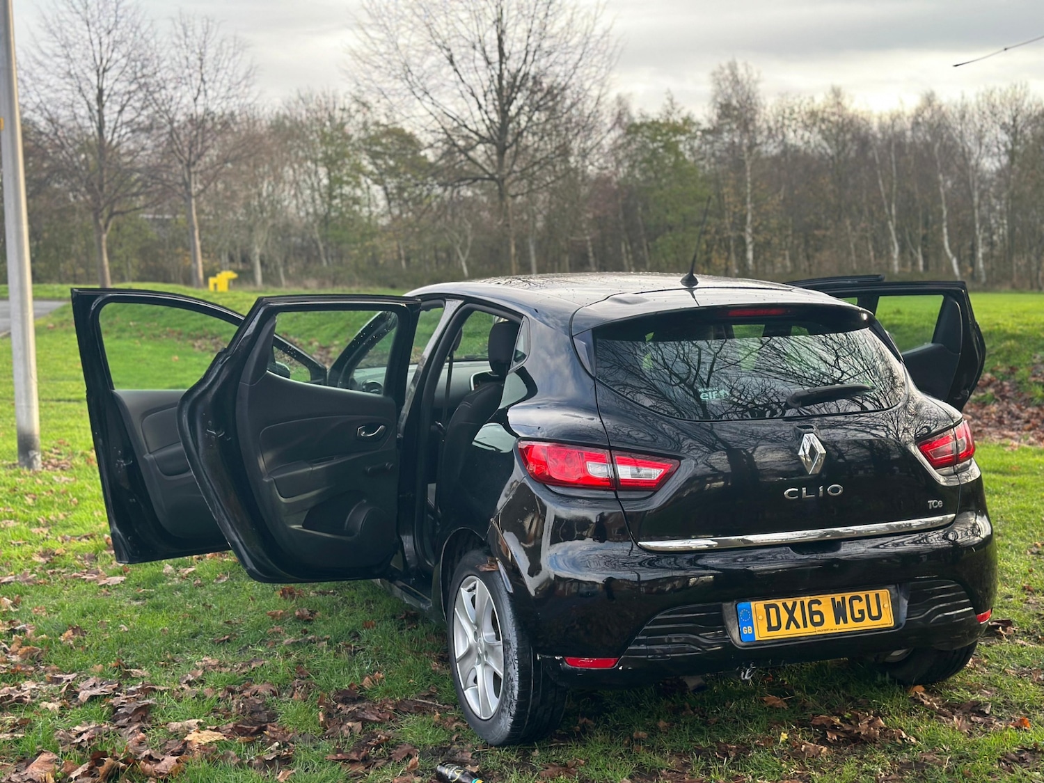 Used Renault Clio 2016 for sale - 76597507: Photo 35