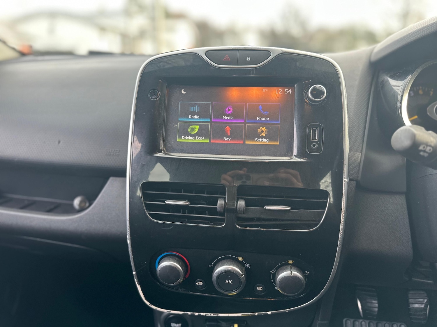 Used Renault Clio 2016 for sale - 76597507: Photo 5