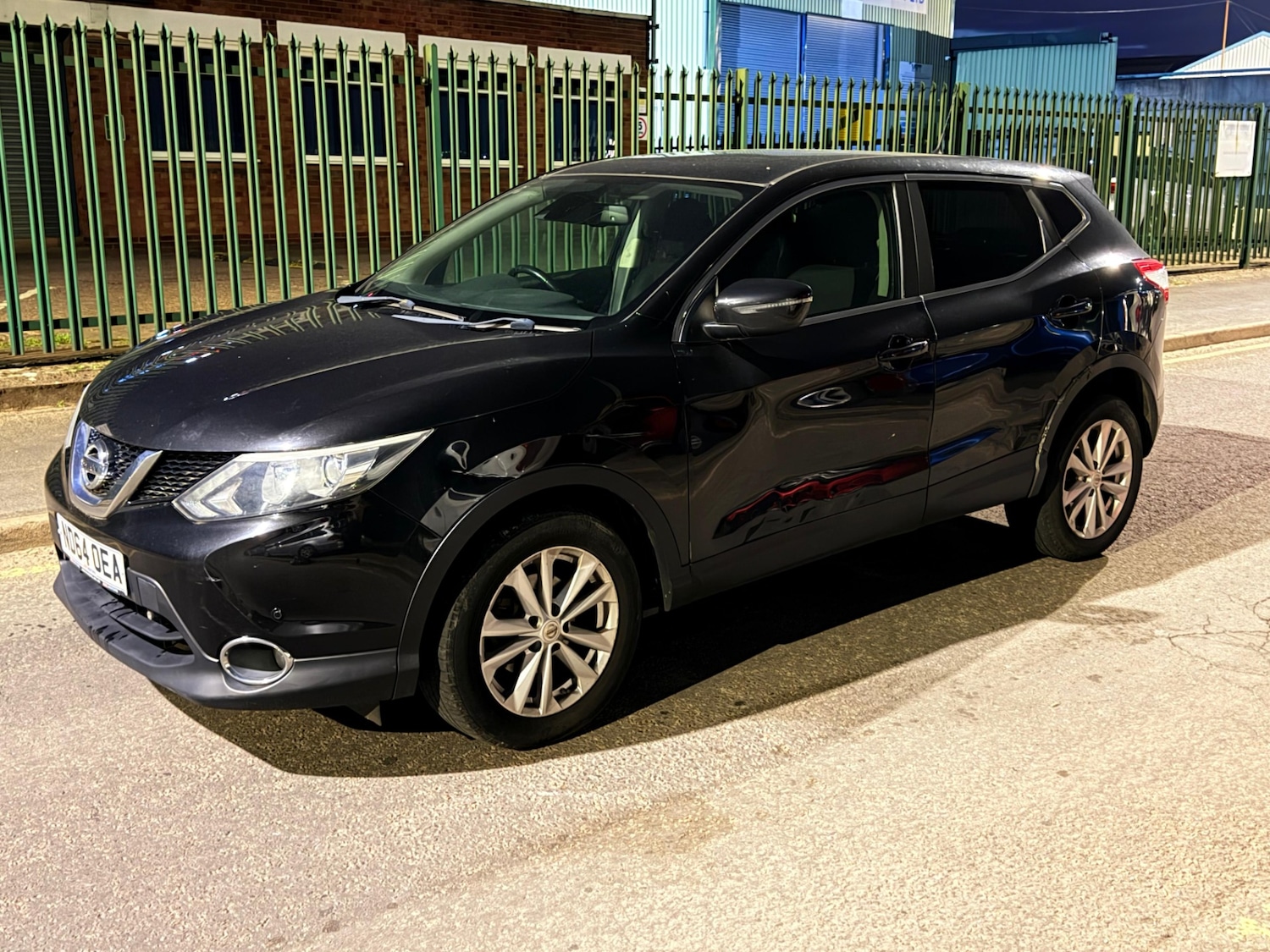 Used Nissan Qashqai 2014 for sale - 77254318: Photo 12