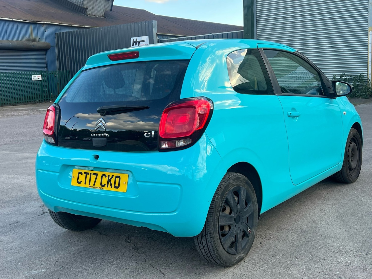 Used Citroen C1 2017 for sale - 76167579: Photo 11