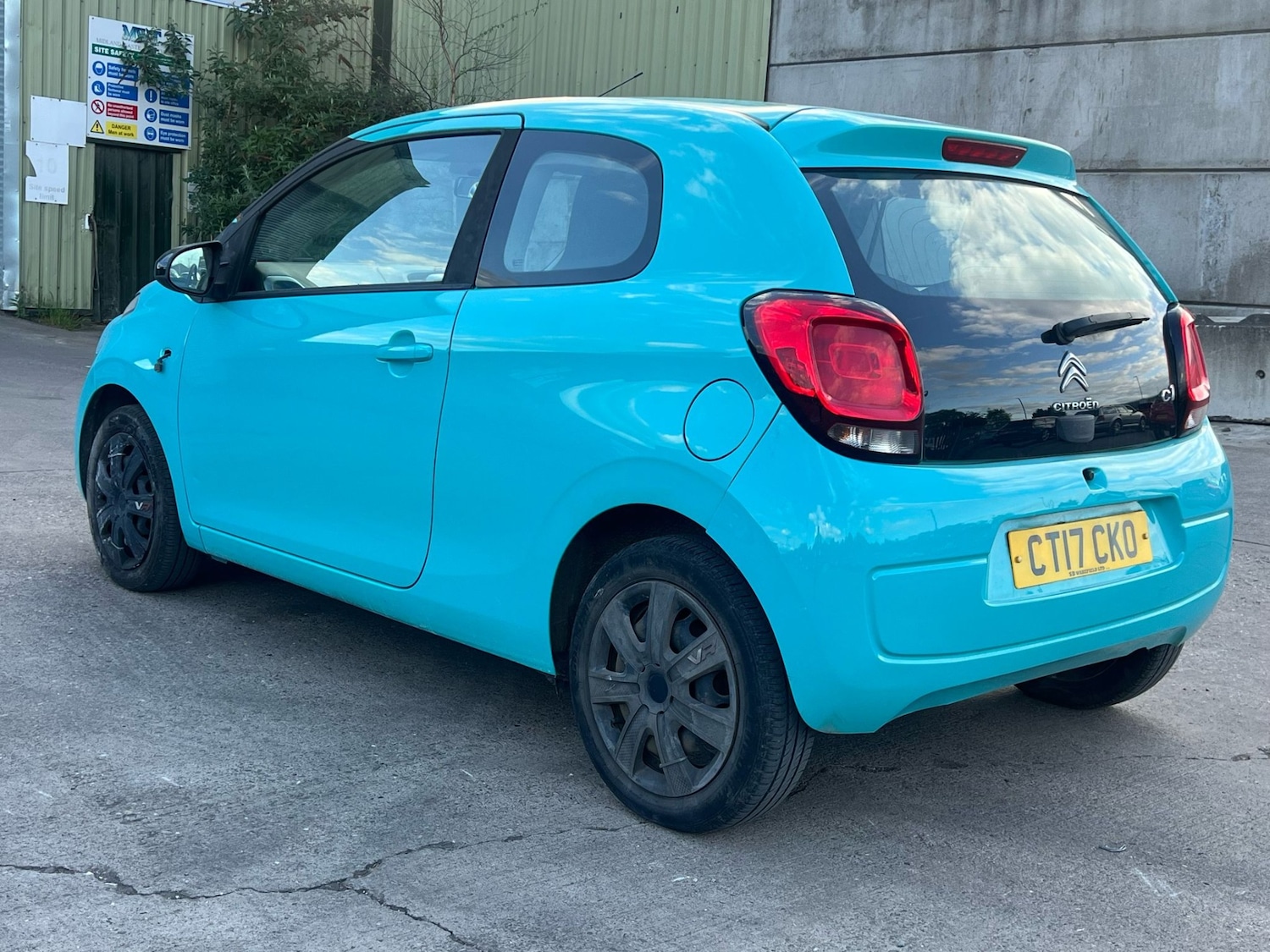 Used Citroen C1 2017 for sale - 76167579: Photo 12