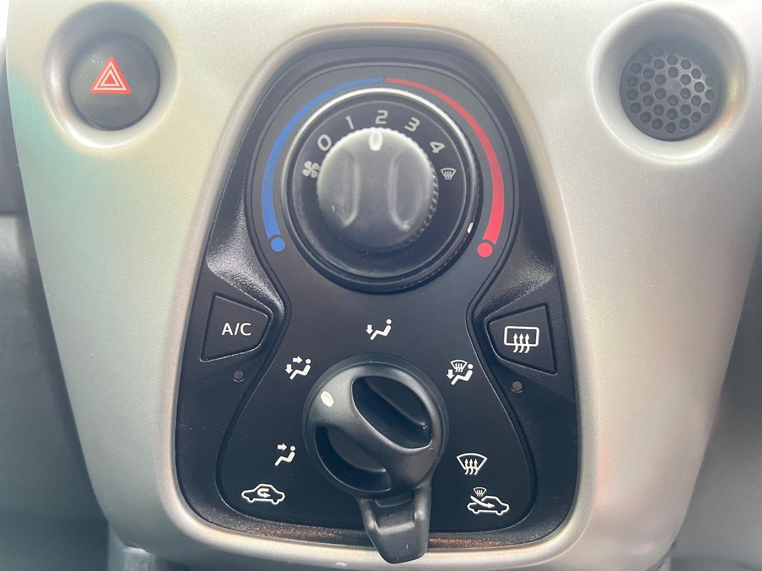 Used Citroen C1 2017 for sale - 76167579: Photo 35