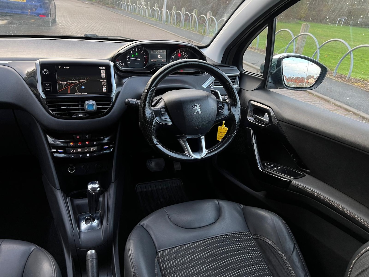 Used Peugeot 208 2012 for sale - 76914009: Photo 34